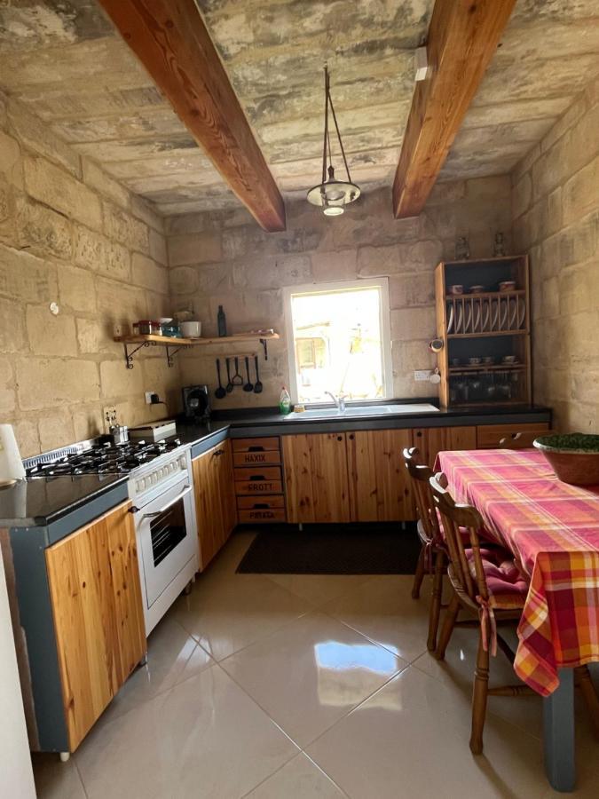 The Cottage Luqa Εξωτερικό φωτογραφία